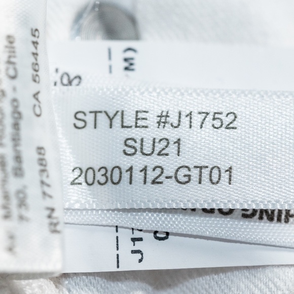 NWOT: J.Crew Women's 9" Billie Demi Boot Crop Jean in White Wash; Size 28 - Picture 11 of 16